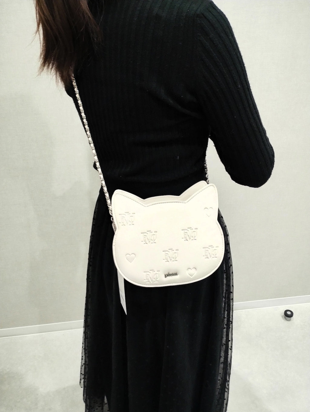 pium　モノグラムキティバッグ